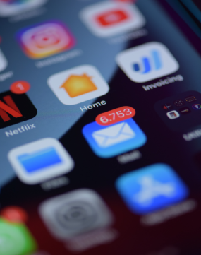 MCf Shipping Service